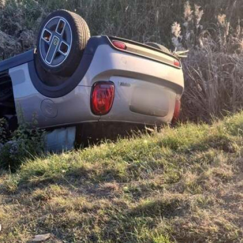 Accident rutier pe DN 59 A, cu o conducătoare alcoolizată