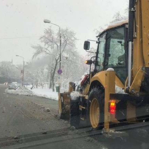 130 de tone de material antiderapant în Timiș