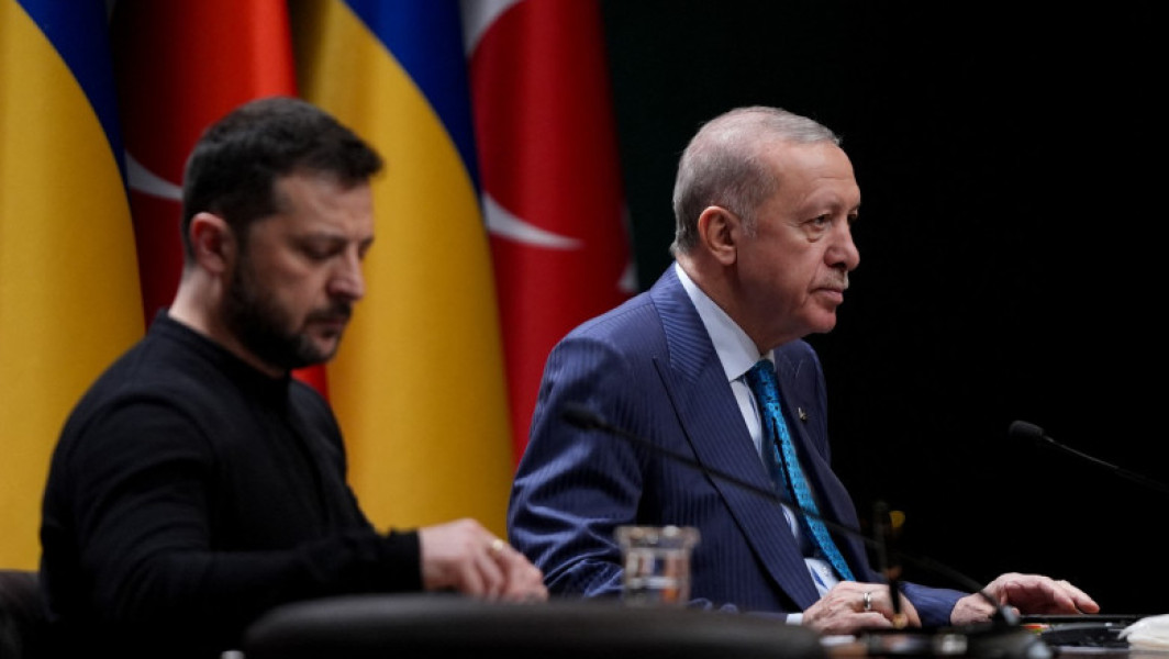 Zelenski și Erdogan discută despre sprijin și negocieri de pace