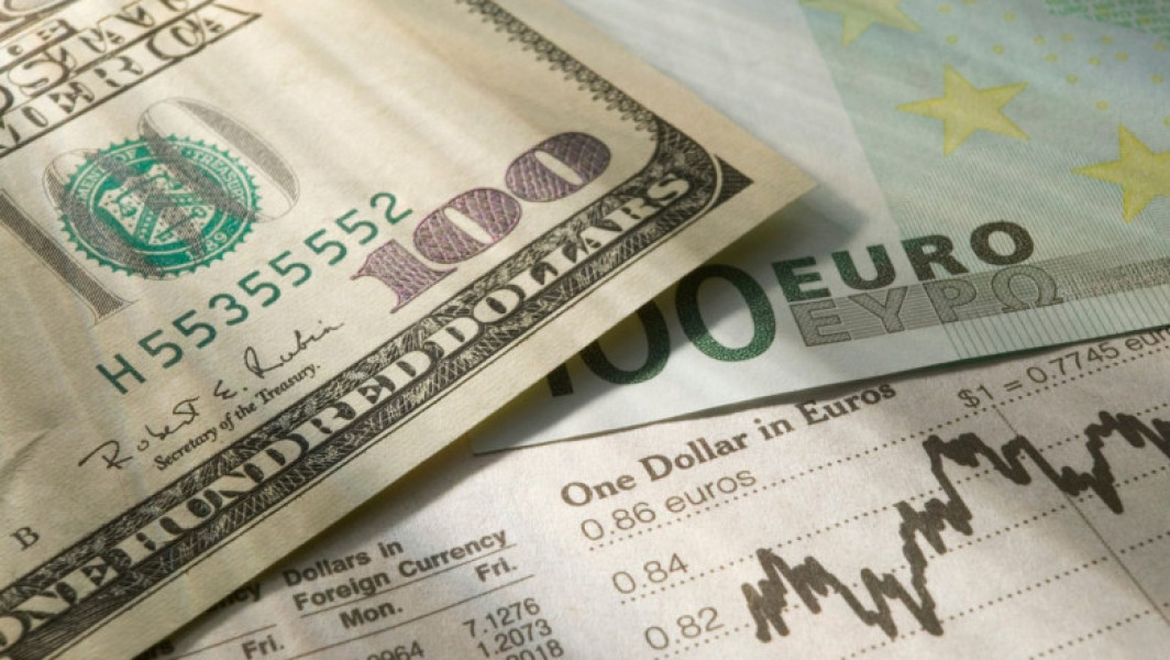 Companiile americane reduc costurile de finantare prin swapuri valutare