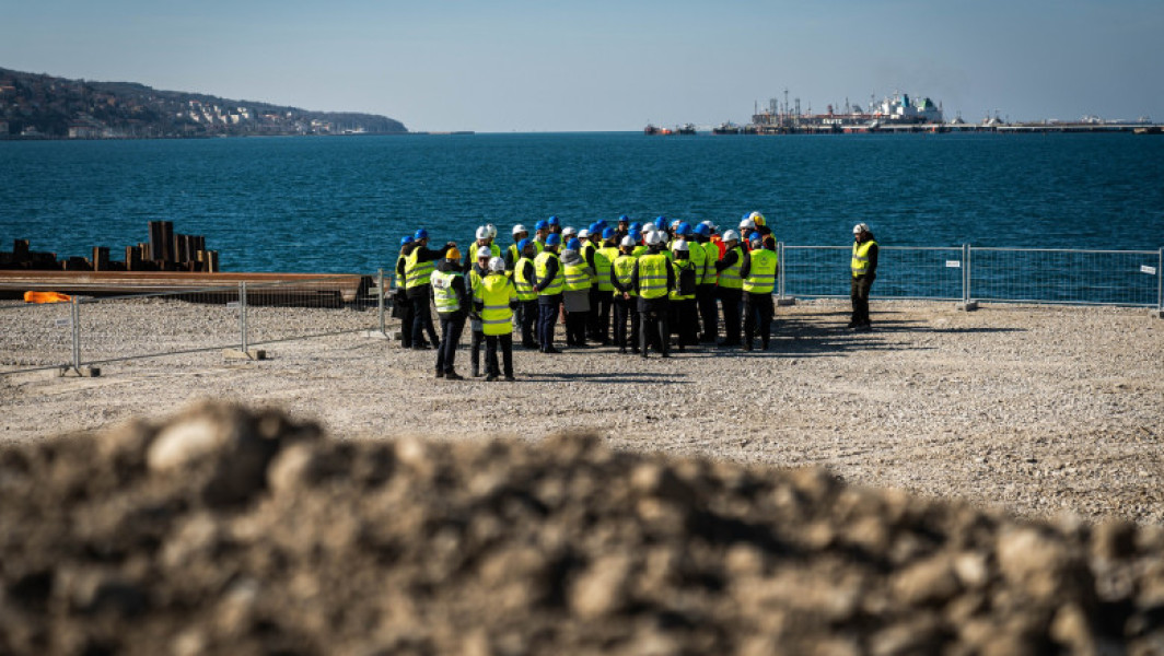 Ungaria își construiește un port la Trieste, Italia