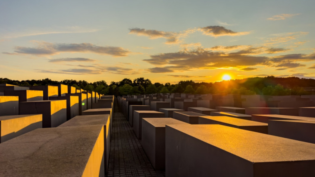 Atac la Memorialul Holocaustului din Berlin. Un bărbat, în stare gravă după ce a fost înjunghiat