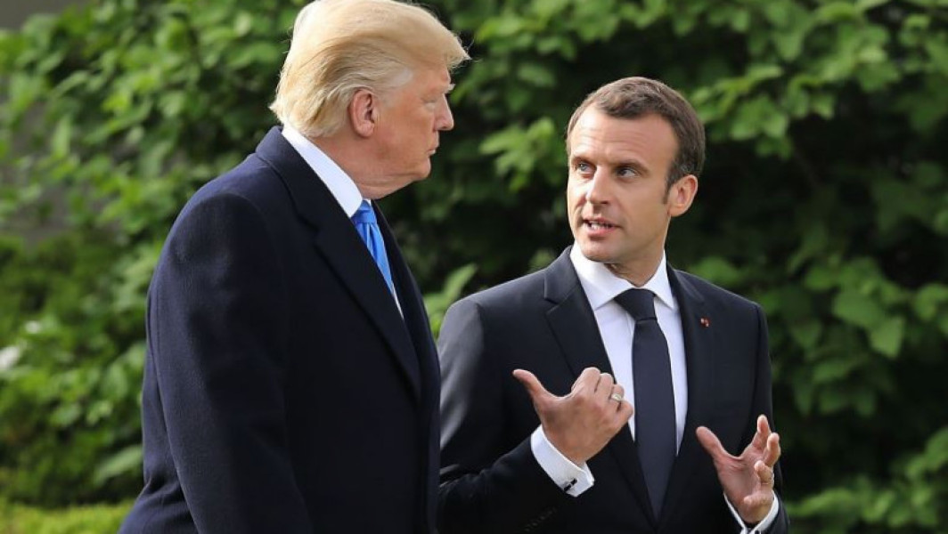 Macron îi transmite lui Trump că „între aliaţi, nu poţi să-l faci pe celălalt să sufere cu taxe vamale”