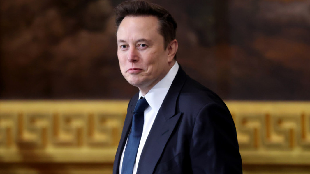 Elon Musk neagă că SUA ar putea tăia accesul Ucrainei la Starlink din cauza mineralelor rare: „Este fals”