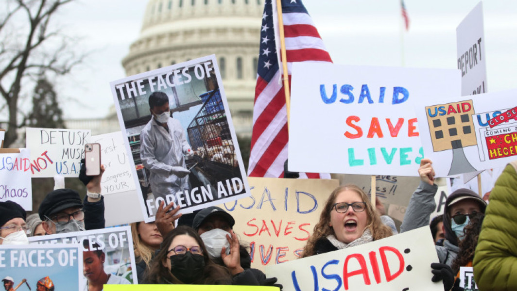Administraţia Trump dă afară 1.600 de angajați USAID din SUA. Anunțul de la miezul nopții