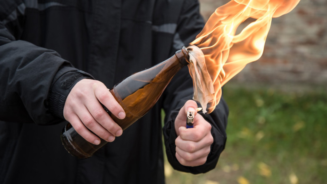 Alertă în Marsilia: Două cocktailuri Molotov au fost aruncate în grădina consulatului rus