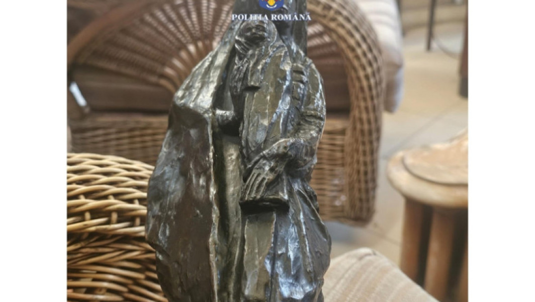 Statueta furată din Franța, descoperită în România