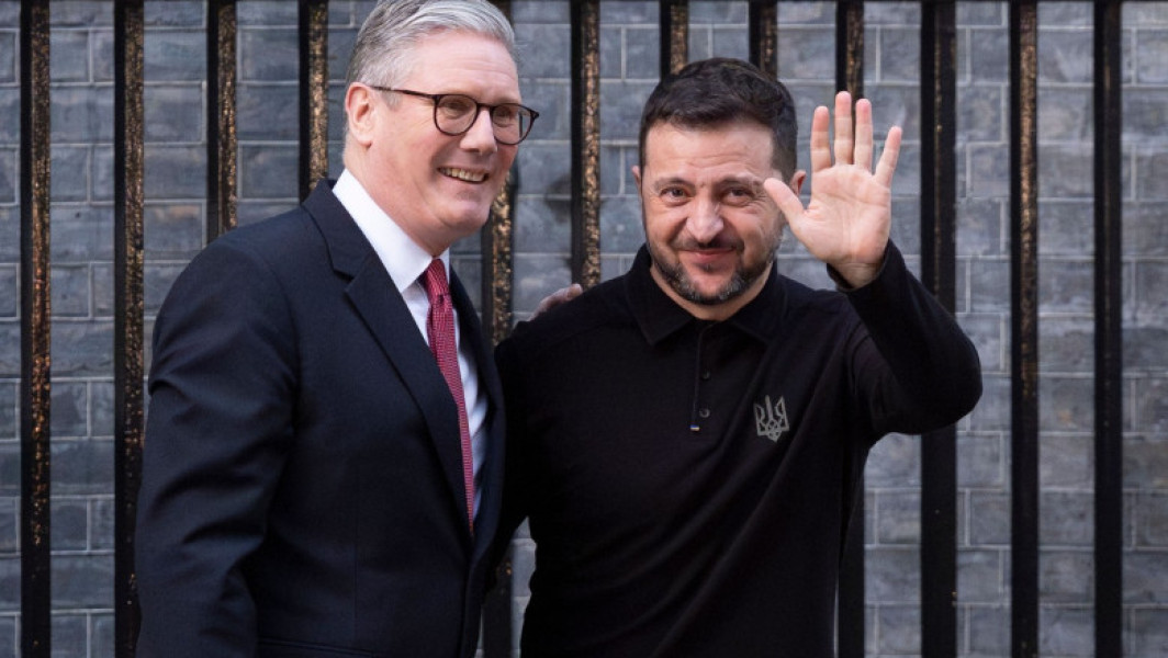 Zelenski se întâlnește cu premierul britanic în Londra