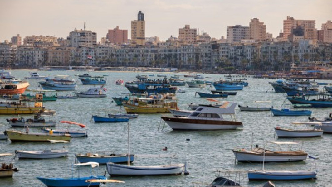 Alexandria, orașul istoric din Egipt, se prăbușește în mare