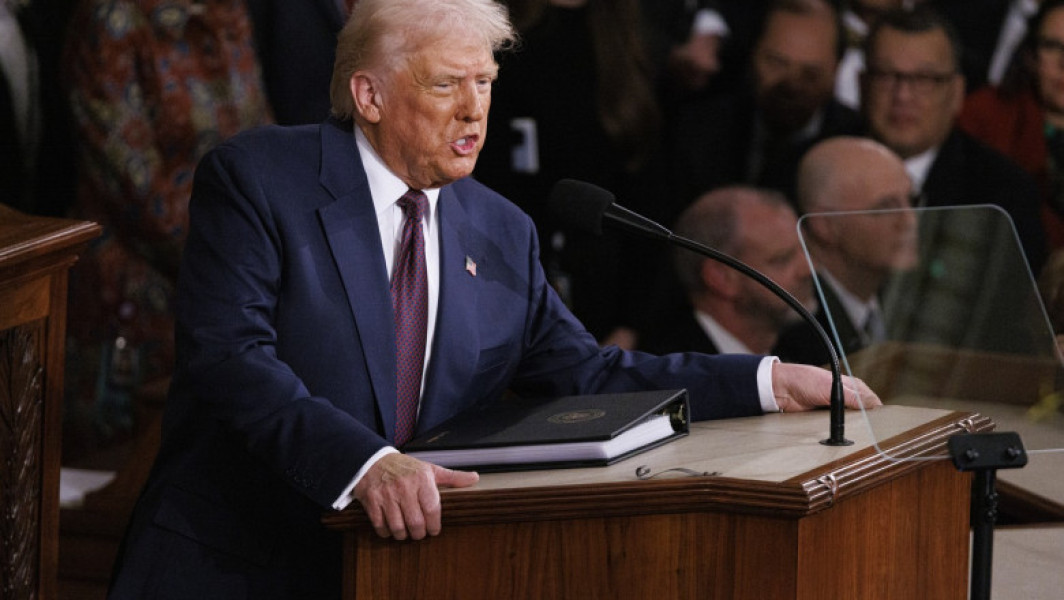 Trump critică gestionarea retragerii din Afganistan de către Biden