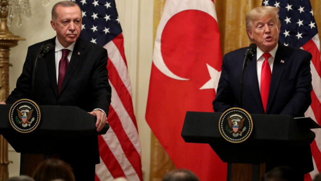 Erdogan și Trump discută despre războiul din Ucraina și stabilitatea în Siria