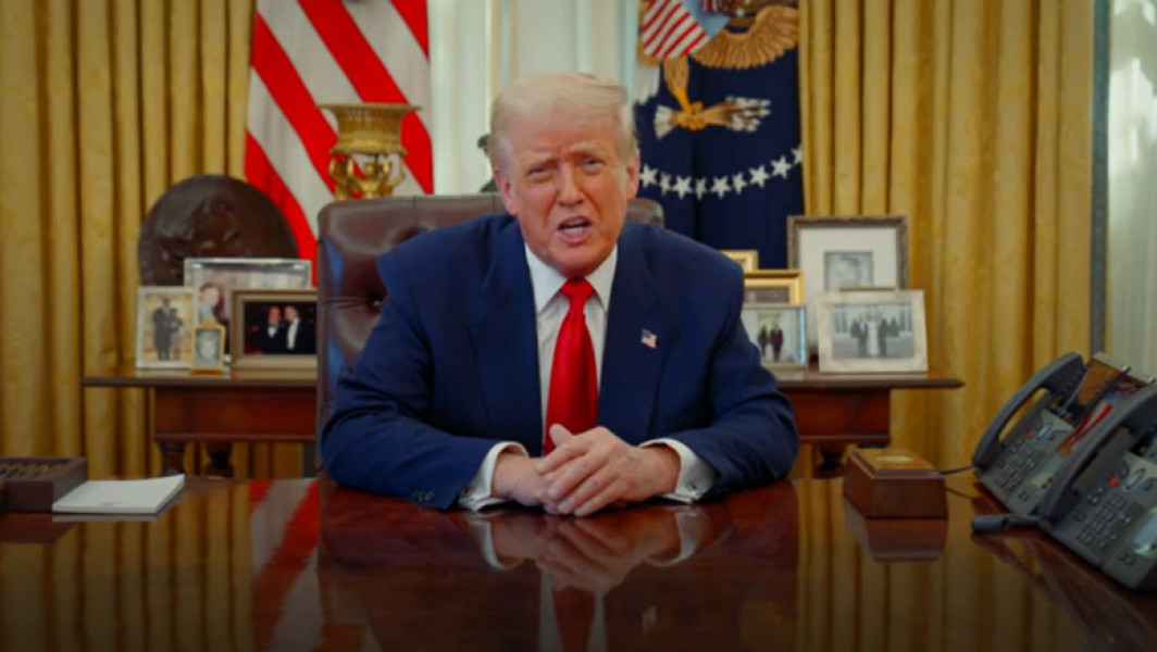Donald Trump îndeamnă imigranții ilegali să se autodeporteze