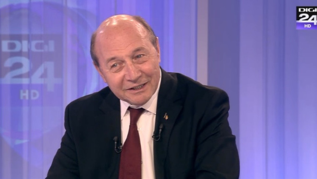 Traian Băsescu susține decizia lui Nicușor Dan de a merge în Polonia