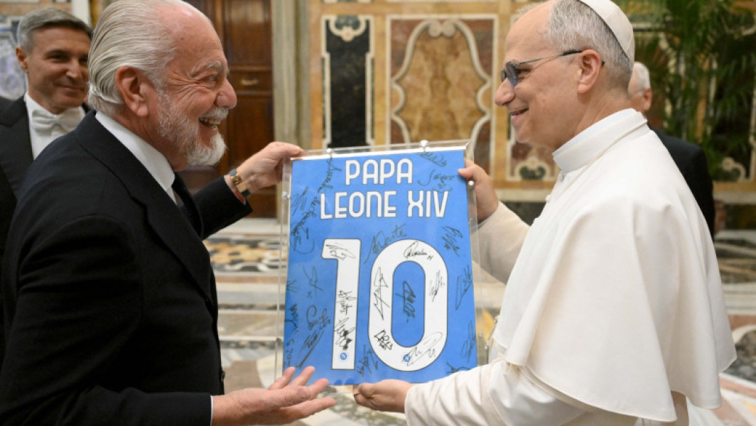 Papa Leon al XIV-lea primește echipa Napoli la Vatican