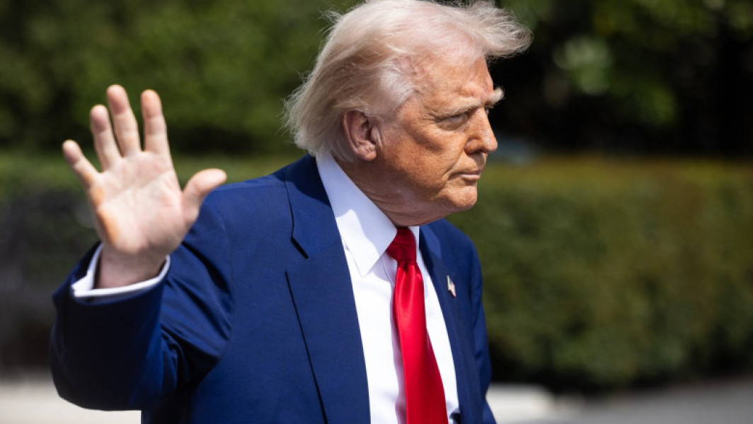 Donald Trump supus criticilor pentru întorsături privind taxele vamale