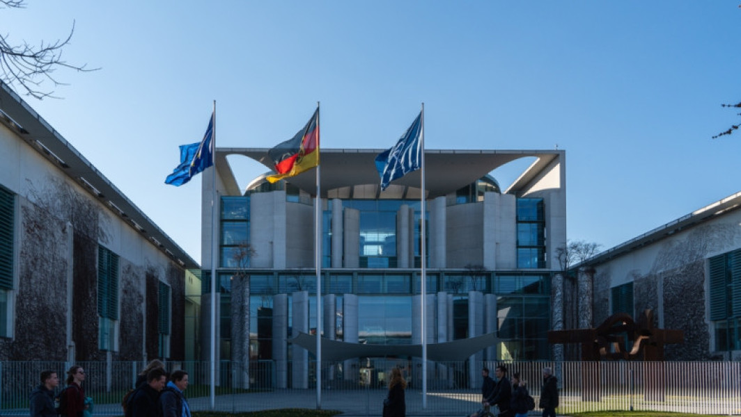 Guvernul Germaniei adoptă măsuri stricte pentru migranți