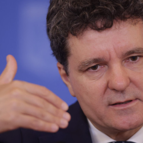 Nicușor Dan va retrimite în Parlament legea privind combaterea discriminării și antisemitismului, după motivarea CCR