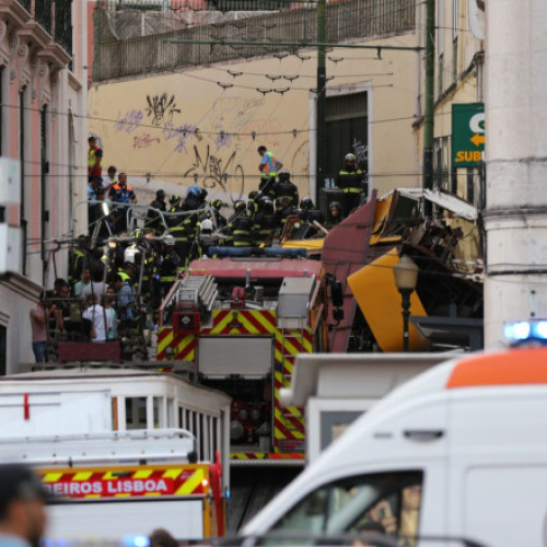 Autoritatea portugheză responsabilă cu investigarea accidentelor feroviare amână publicarea primelor constatări privind accidentul funicularului din Lisabona