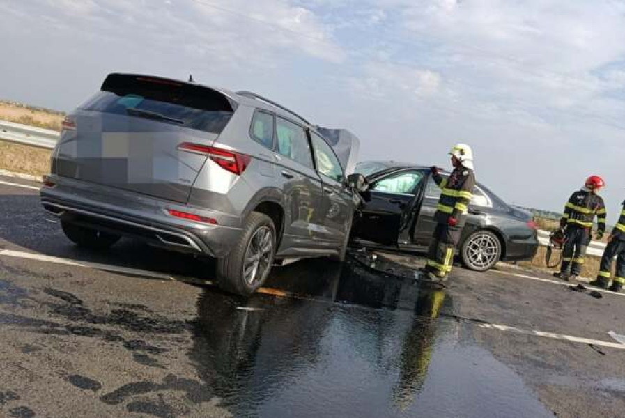 Accident pe DN CT: două mașini implicate, un șofer în stop