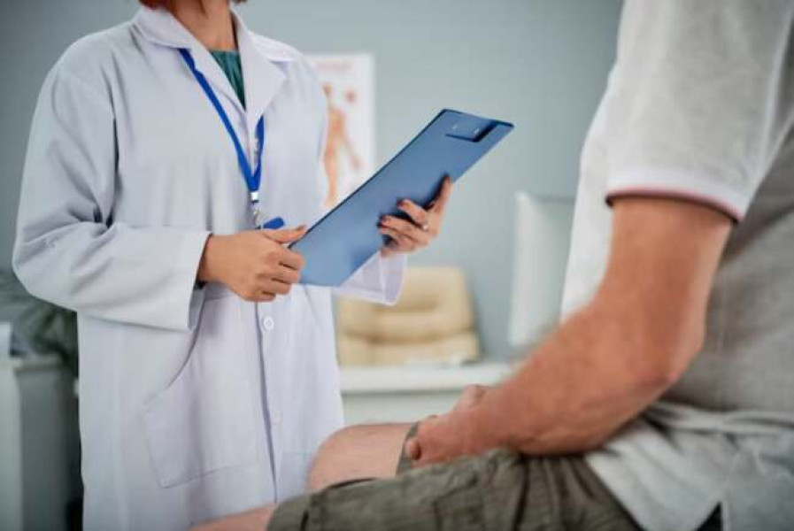 Colonoscopia, esențială pentru diagnostic și prevenție