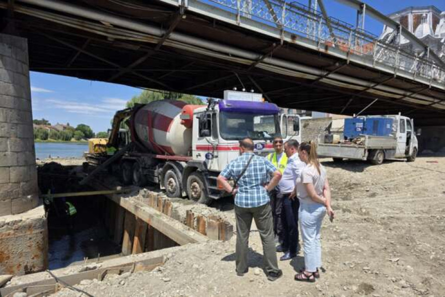 Lucrările la Podul de Fier din Lugoj, oprite din cauza problemelor financiare