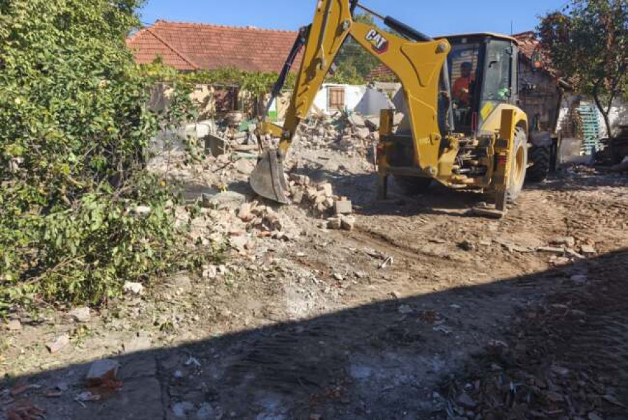 Firma de construcții amendată pentru demolări neautorizate, în mijlocul lucrărilor Aquatim
