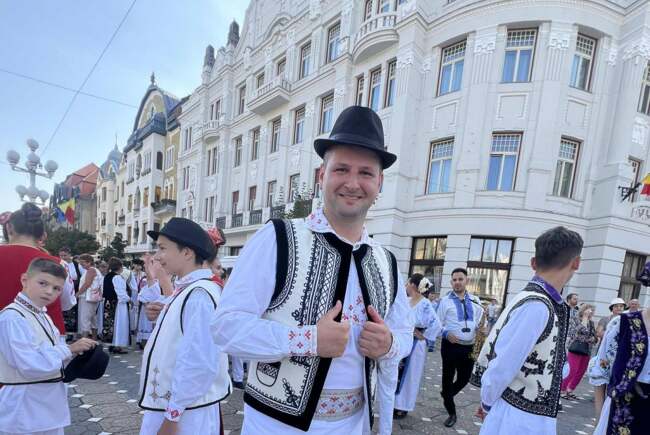 Începe sezonul de cursuri de dans popular la Centrul de Cultură și Artă Timiș