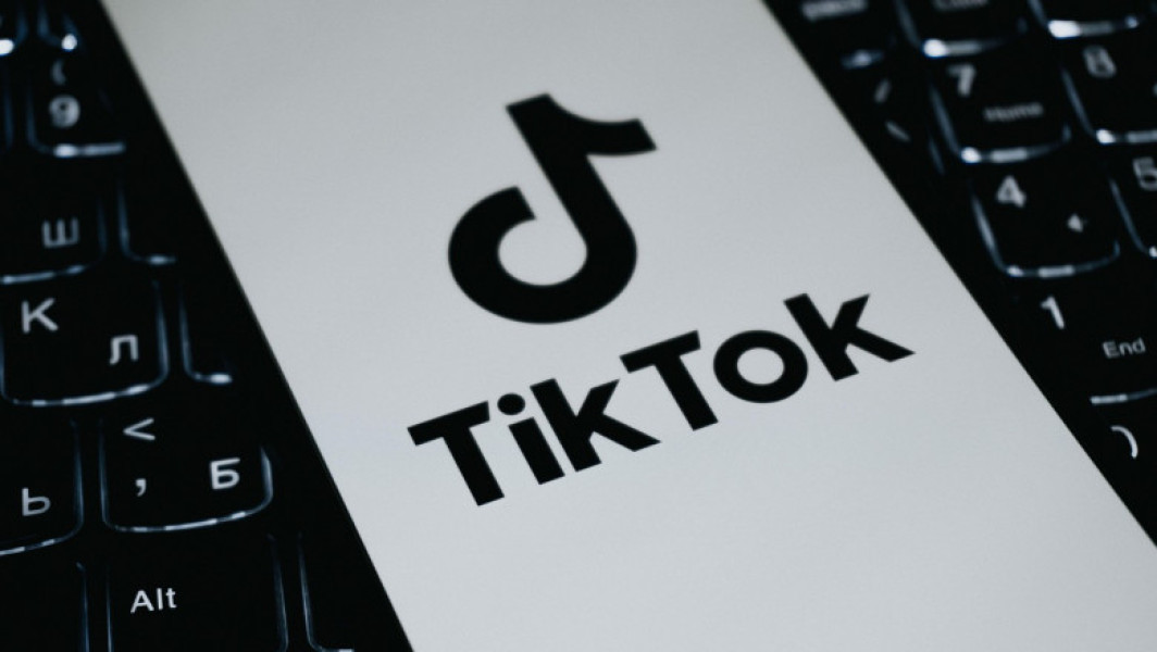 TikTok a blocat mii de conturi false în alegerile parlamentare din Moldova