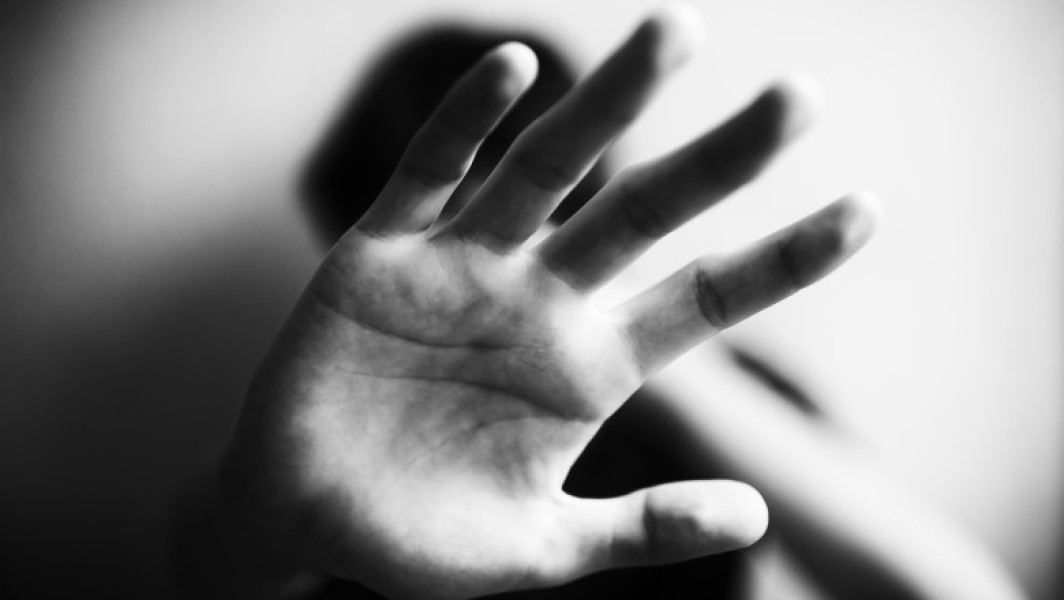 Victimele violenței domestice scapă de taxa de timbru pentru divorț și partaj