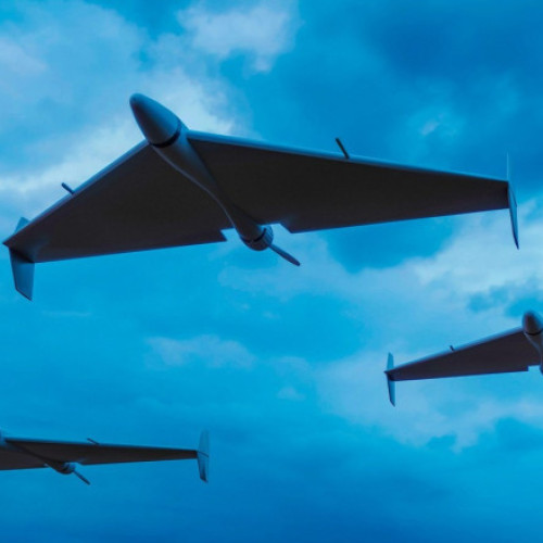 Guvernul britanic autorizează doborârea dronelor care survolează baze militare