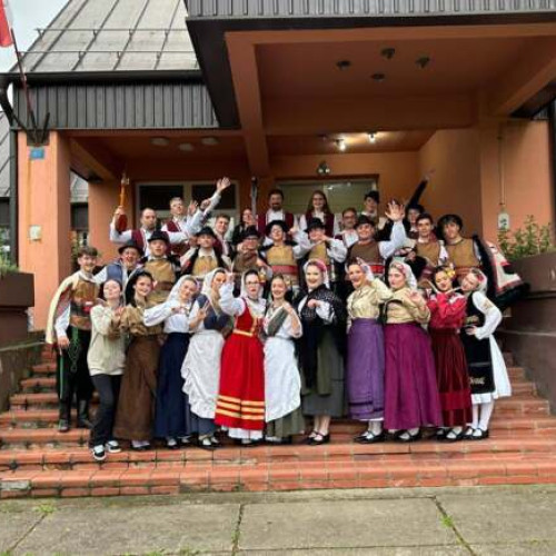 Ansamblul „Plavi Delija” organizează concertul anual la Sânpetru Mare