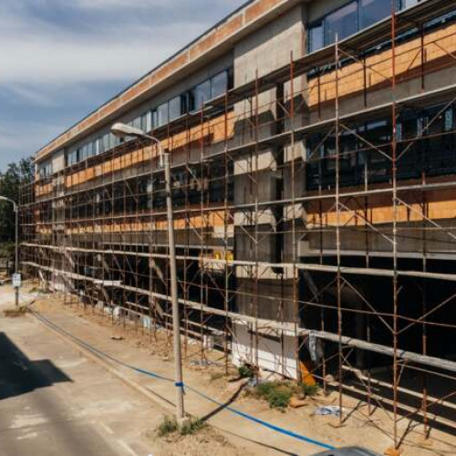 Noul constructor va finaliza școala 30 după încercarea eșuată de blocare a licitației