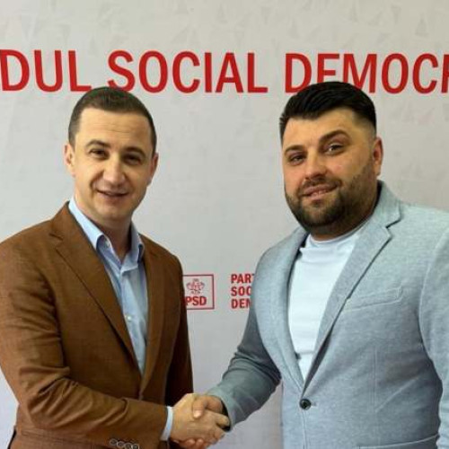 Primar din Timiș de la Partidul Republican se alătură PSD pentru alegerile locale din iunie. Alfred Simonis din partea PNL ajută comuna Curtea.